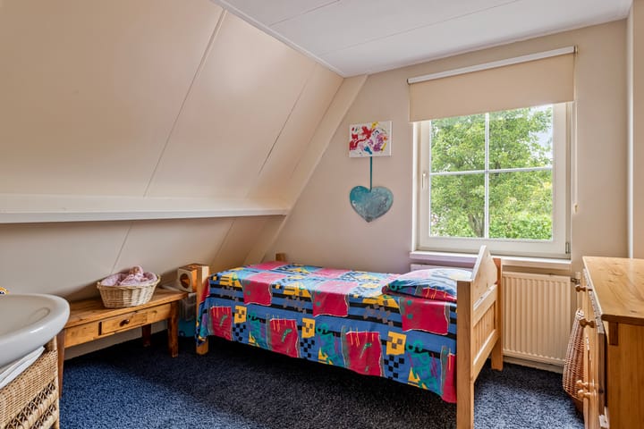 Photo 32 of Waterlelie 7