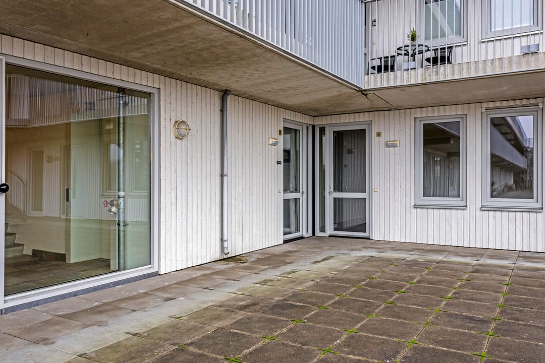 Foto 8 van Raadhuisplein 6