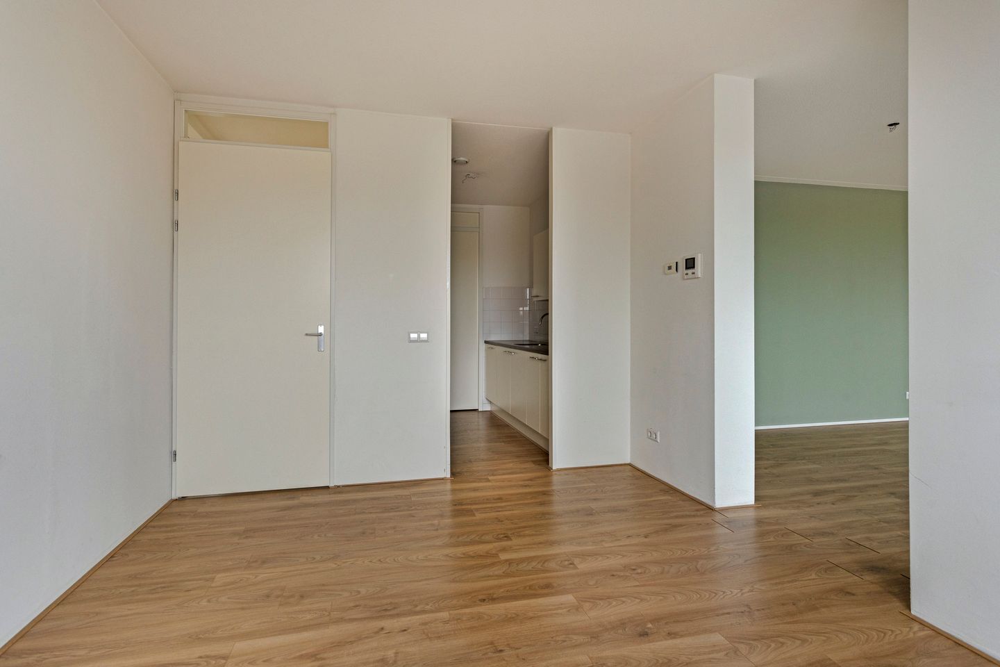 Foto 14 van Raadhuisplein 6