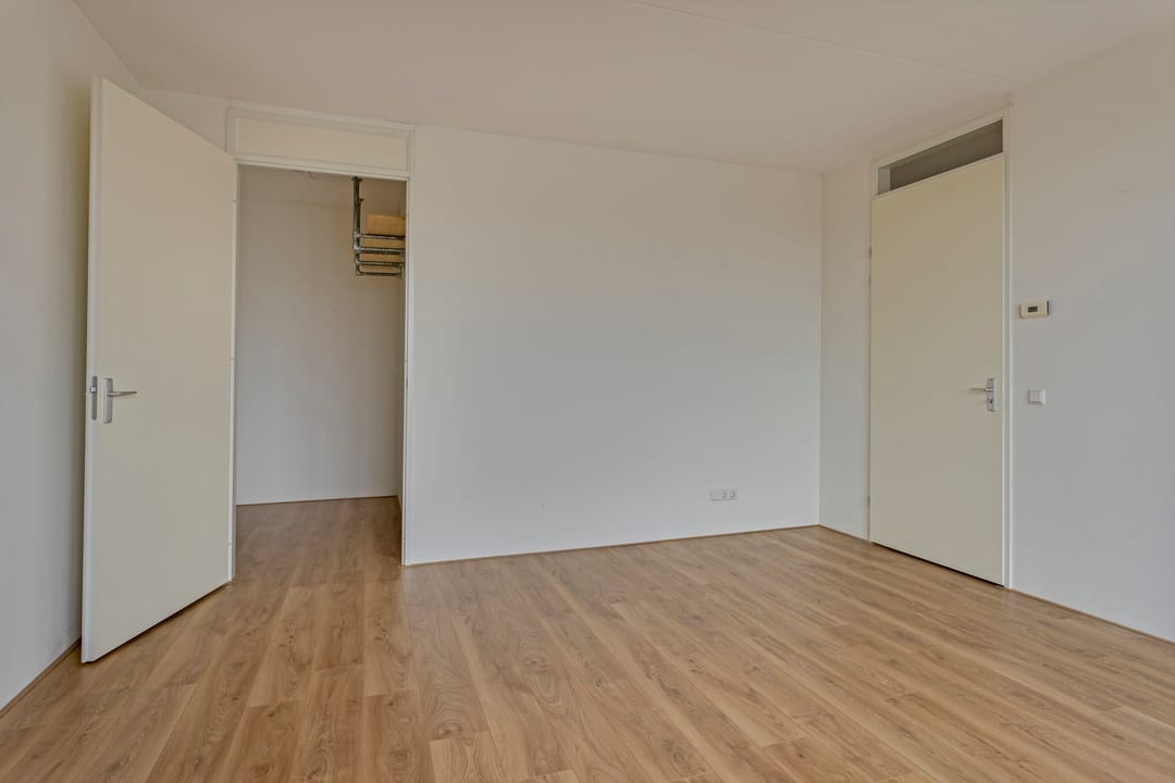 Foto 16 van Raadhuisplein 6