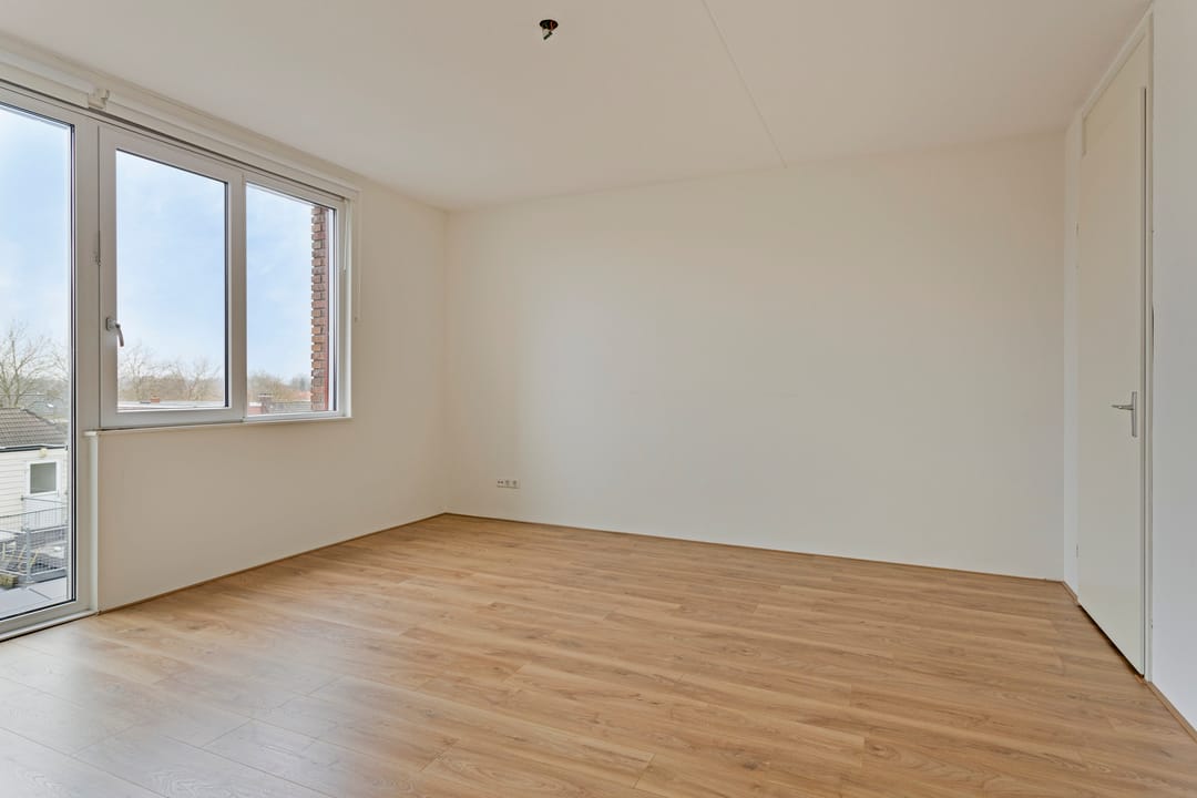 Foto 17 van Raadhuisplein 6