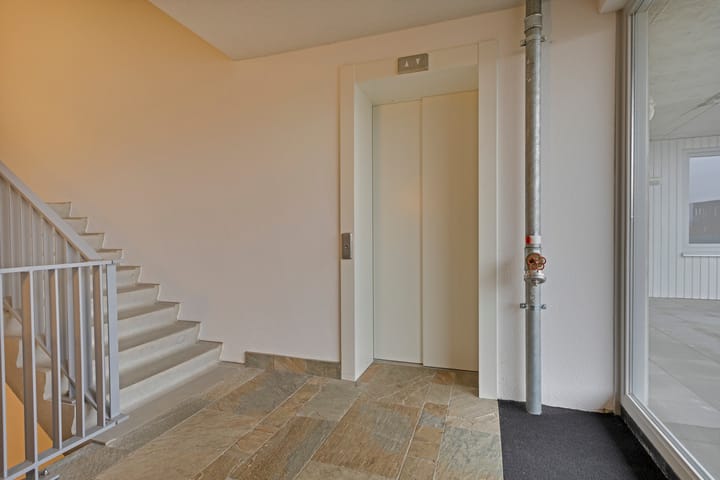 Foto 28 van Raadhuisplein 6