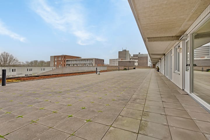 Foto 30 van Raadhuisplein 6