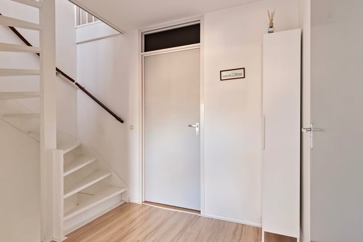 Foto 13 van Bredaweg 25