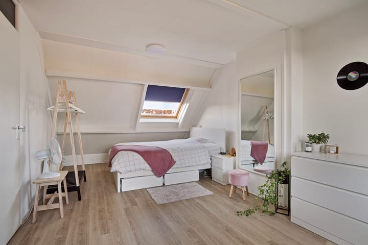 Foto 23 van Bredaweg 25