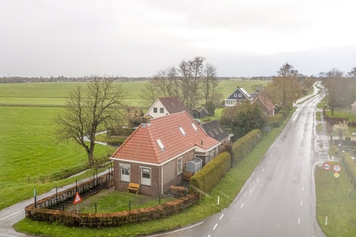 View photo 2 of Hoge Dijk 190