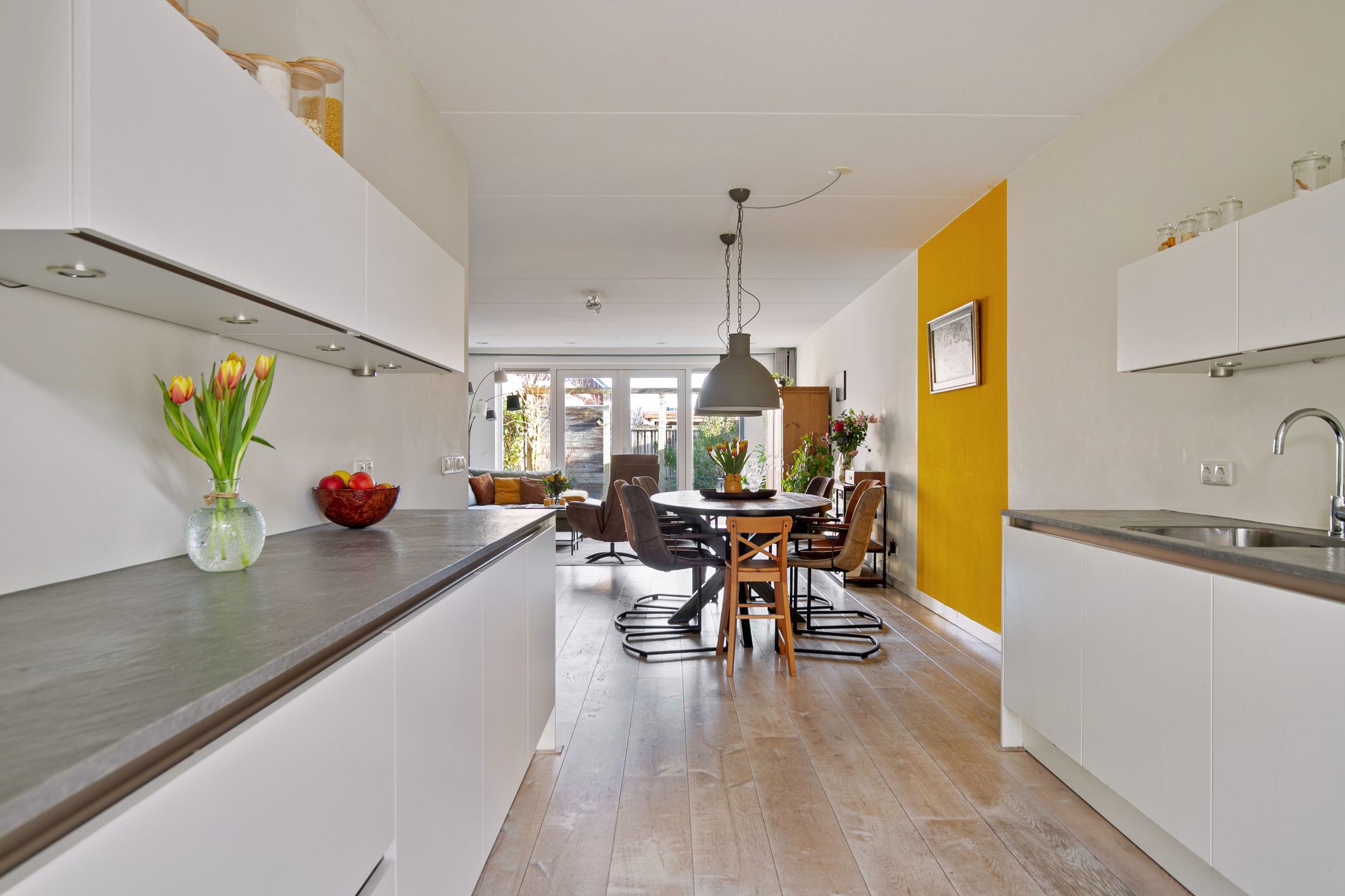 Foto 21 van IJzerhof 9