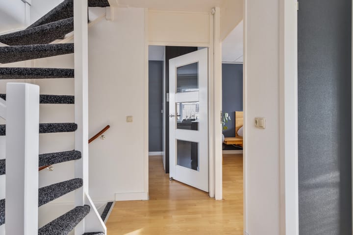 Foto 24 van Vincent van Goghlaan 29