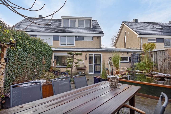 Foto 44 van Vincent van Goghlaan 29