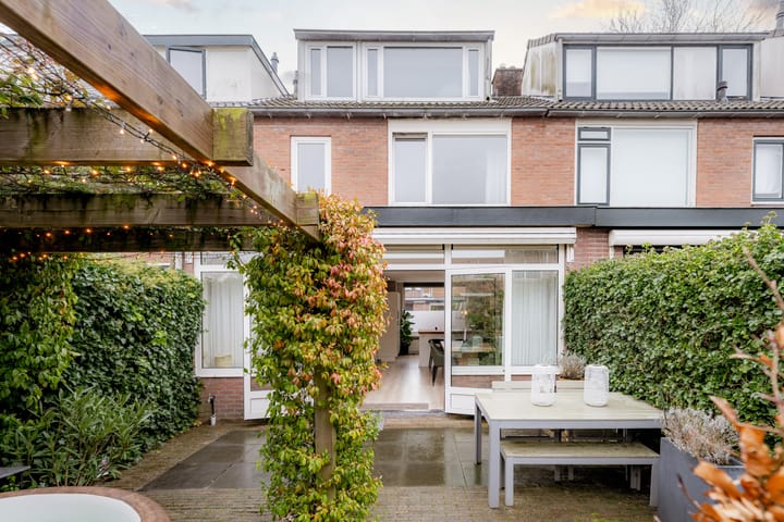 Photo 41 of Michiel Adriaanszoon de Ruyterstraat 63