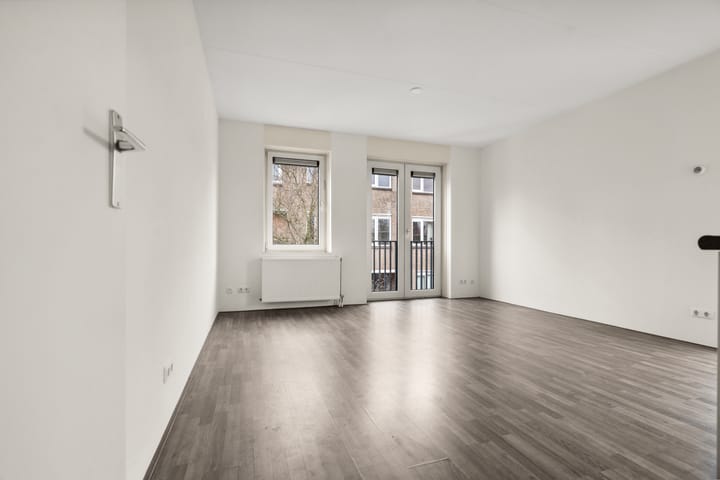 Foto 4 van Paulstraat 27-5