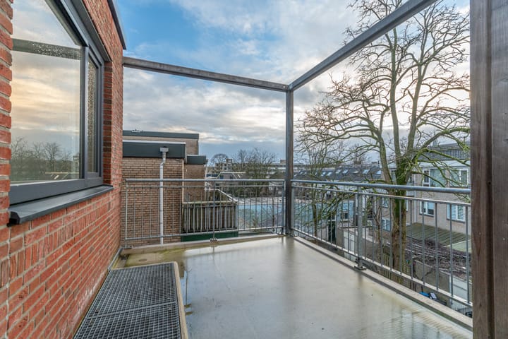 Foto 12 van Paulstraat 27-5