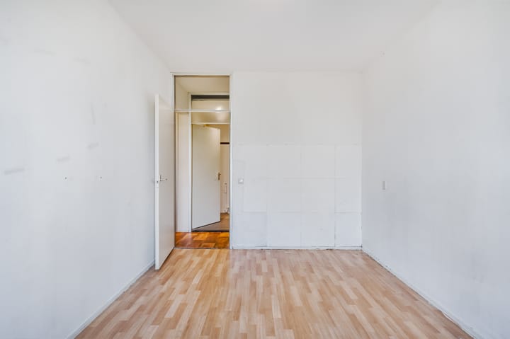 Foto 15 van Leerdamhof 80