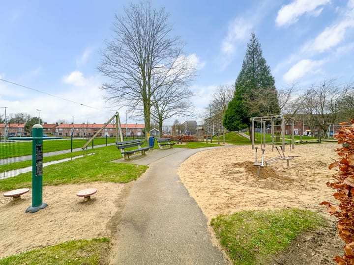 Foto 3 van Weegbreestraat 13