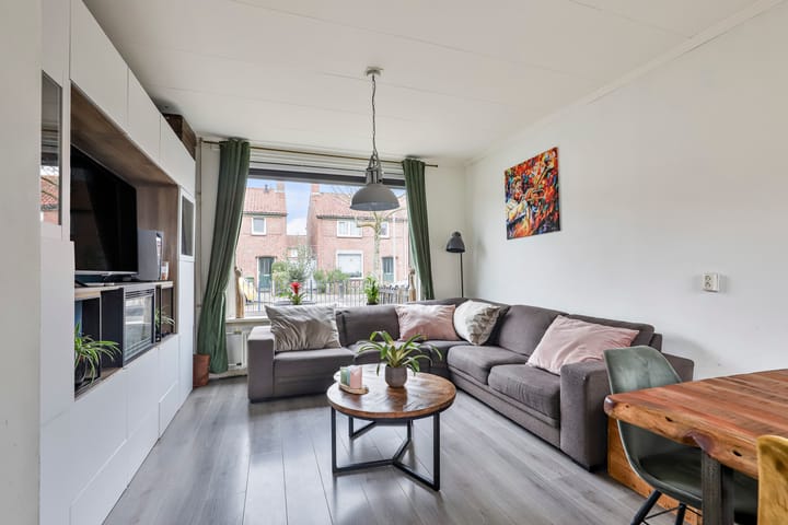 Foto 7 van Weegbreestraat 13