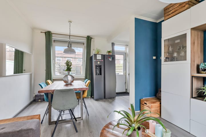 Foto 10 van Weegbreestraat 13