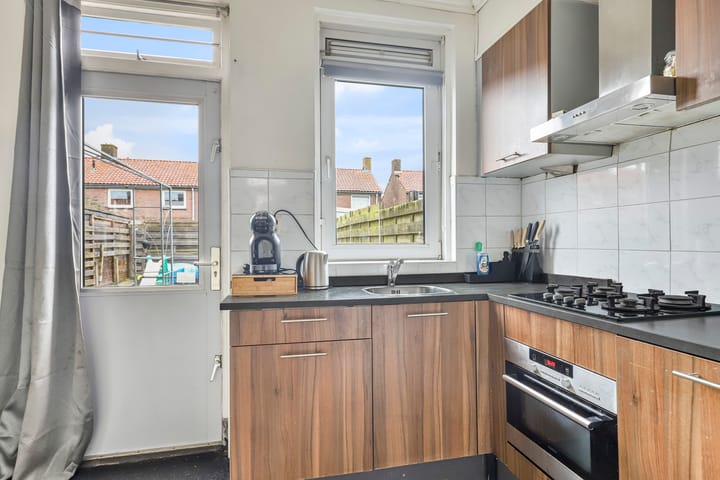 Foto 12 van Weegbreestraat 13