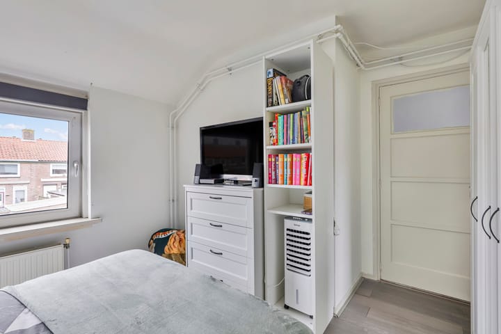 Foto 18 van Weegbreestraat 13