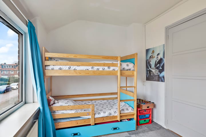 Foto 22 van Weegbreestraat 13