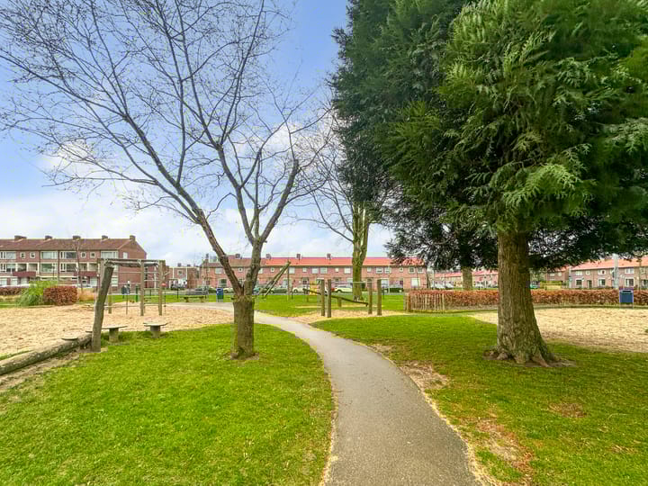 Foto 30 van Weegbreestraat 13