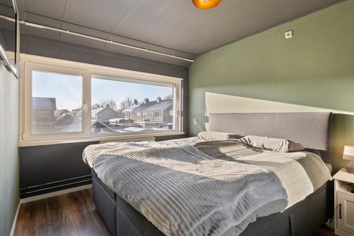 Foto 24 van Slingestraat 11