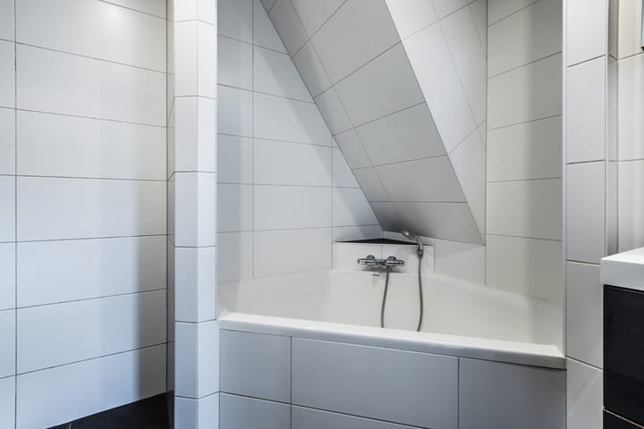 Photo 7 of Jan van Galenstraat 1-A