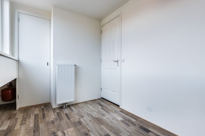 Photo 27 of Jan van Galenstraat 1-A