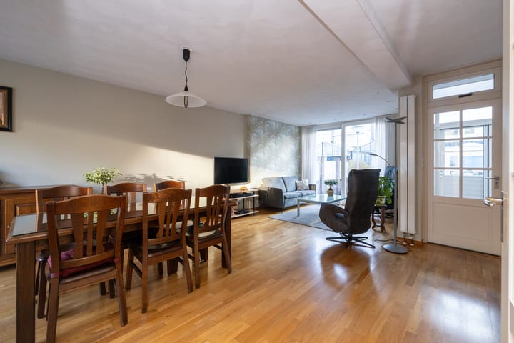 Foto 2 van De Imker 8