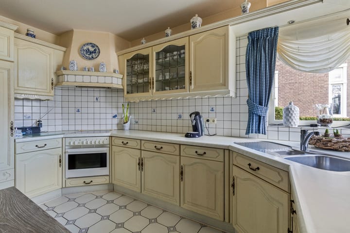 Foto 15 van Mr. Ovingstraat 1-A