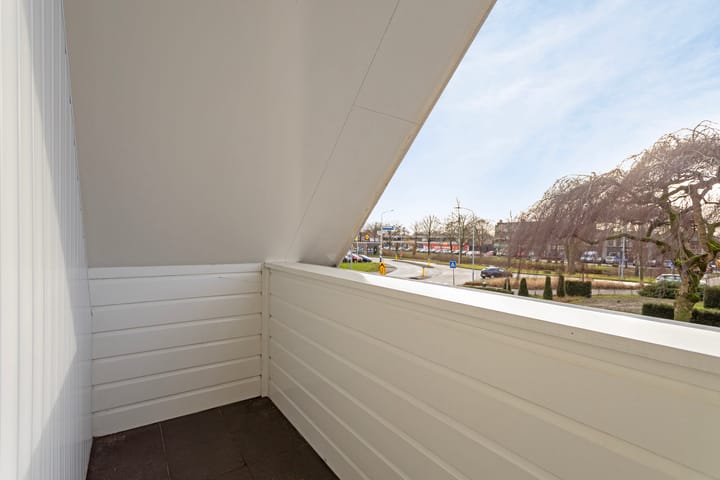 Foto 37 van Mr. Ovingstraat 1-A