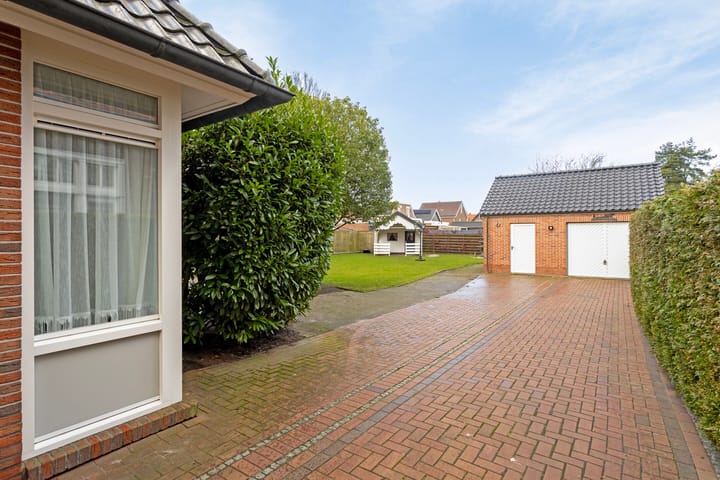 Foto 44 van Mr. Ovingstraat 1-A