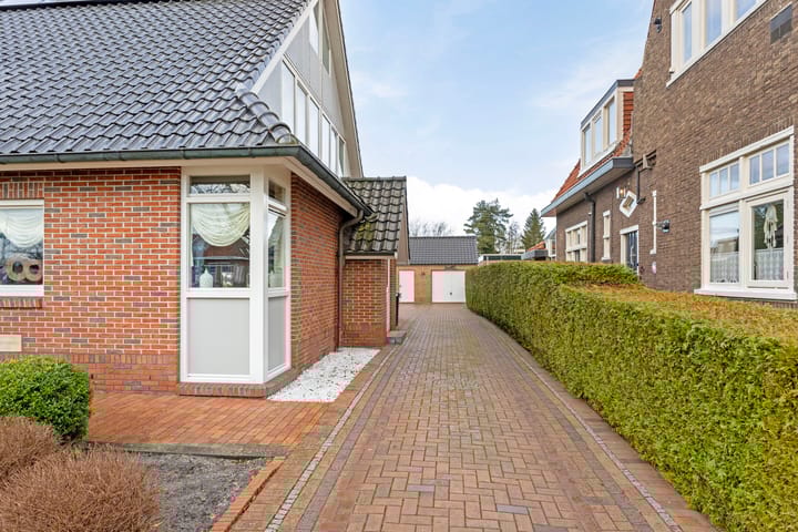 Foto 51 van Mr. Ovingstraat 1-A