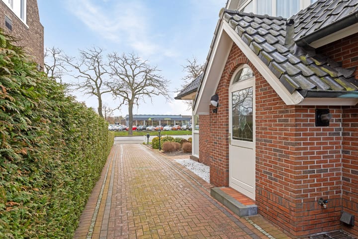 Foto 52 van Mr. Ovingstraat 1-A