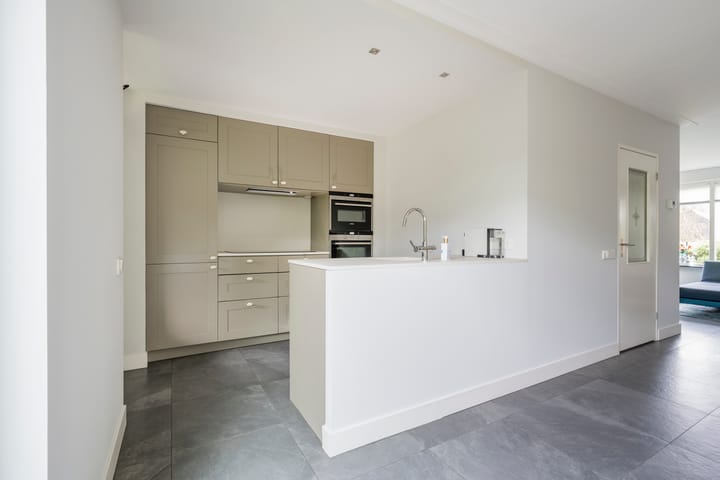 Foto 10 van Wallerstraat 145