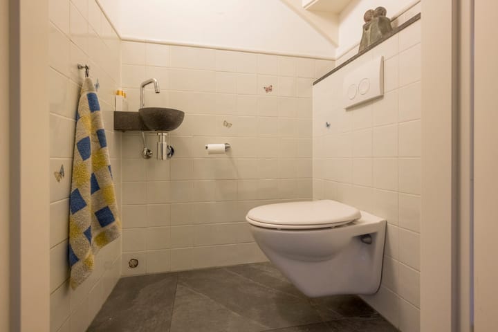 Foto 19 van Wallerstraat 145