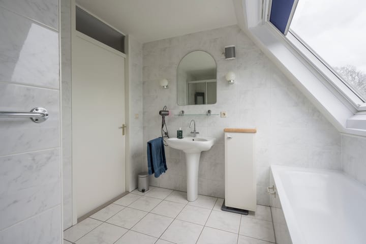 Foto 31 van Wallerstraat 145