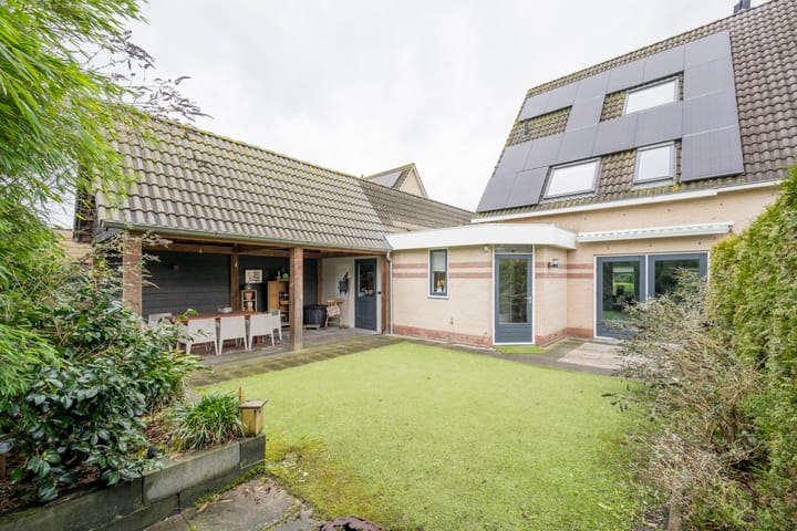 Foto 38 van Wallerstraat 145