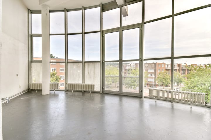 Foto 4 van Charlotte Brontéstraat 60