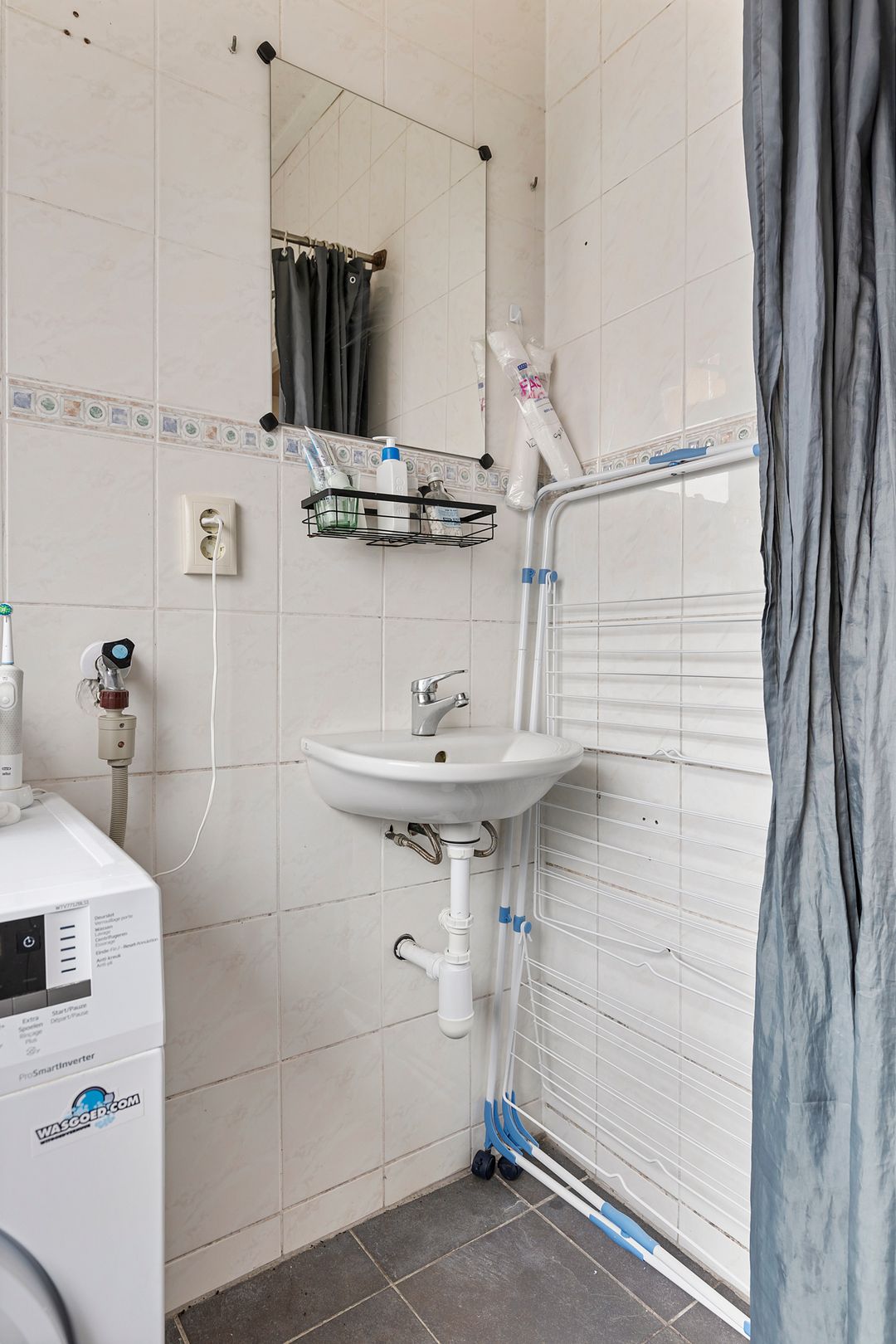 Foto 11 van Helper Brink 45-B