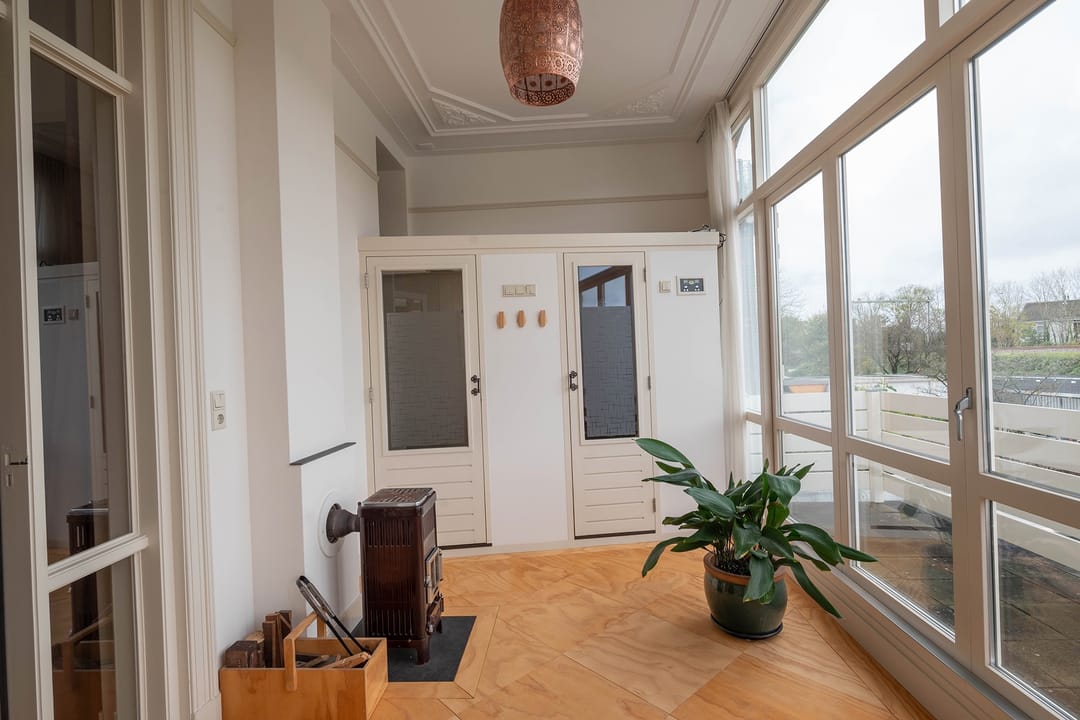 Foto 47 van Duvenvoordestraat 20