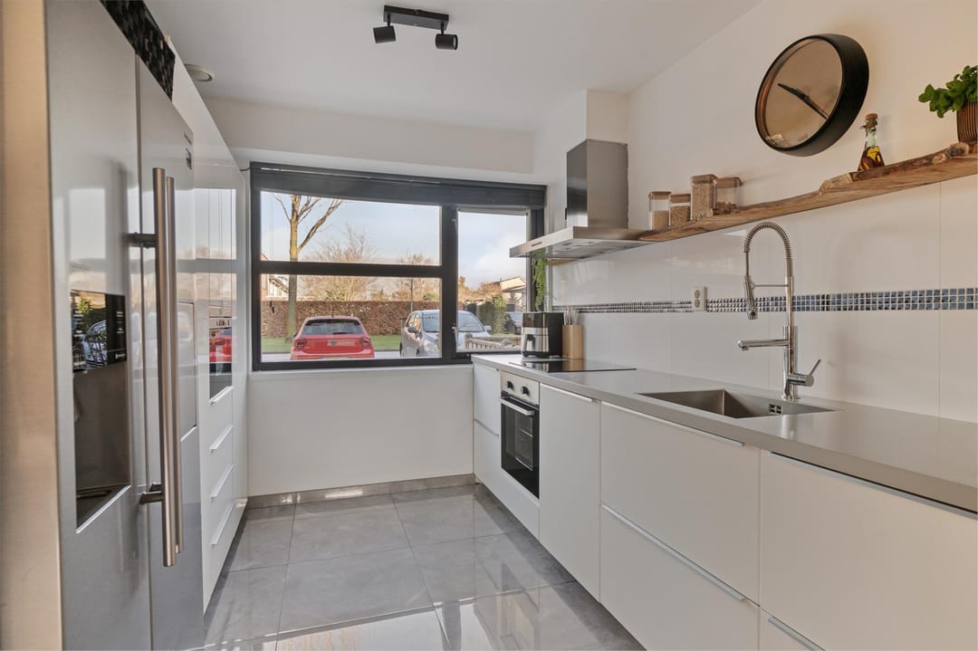 Photo 11 of Rijnland 233