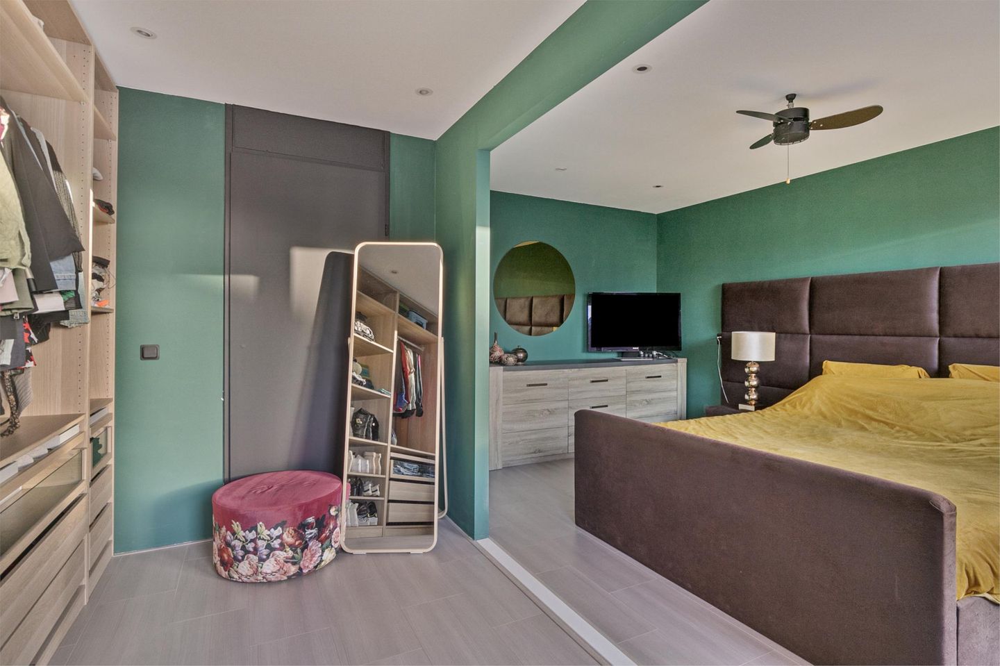 Photo 14 of Rijnland 233