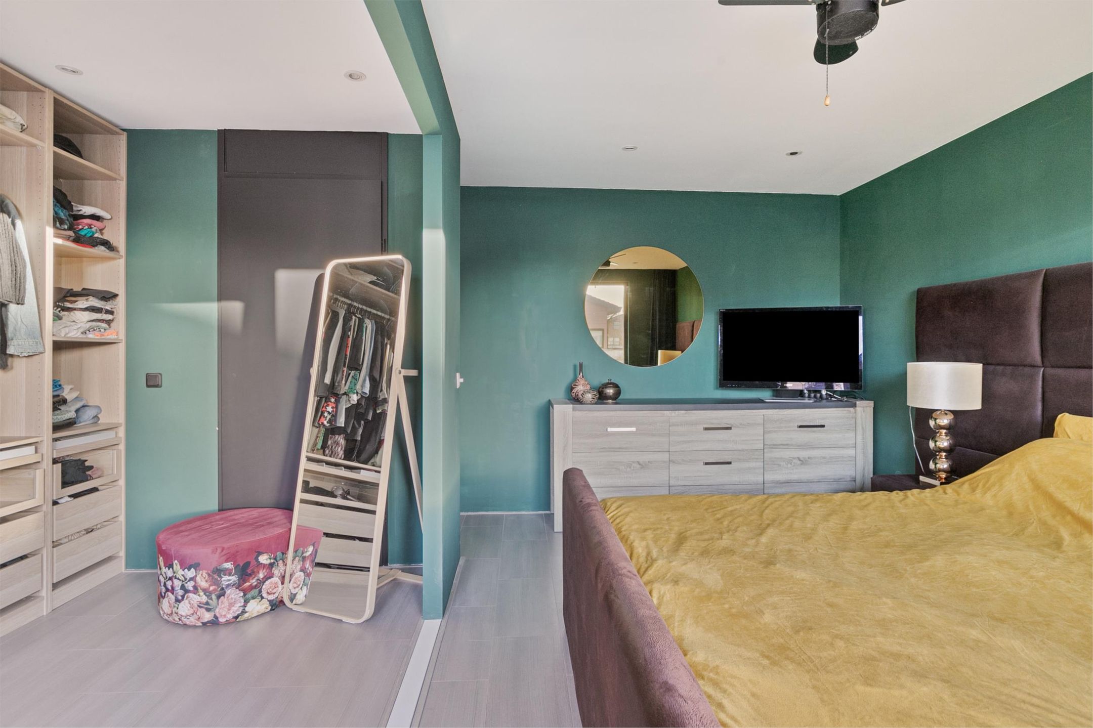 Photo 15 of Rijnland 233