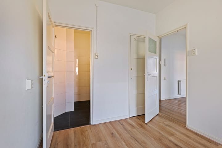 Foto 16 van Waalstraat 105-3