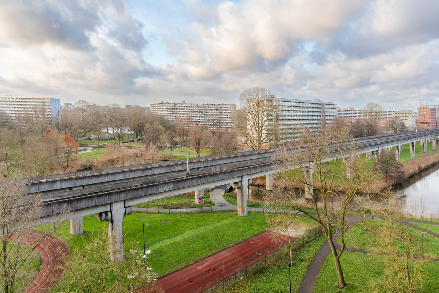 Foto 10 van Kleiburg 819