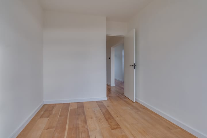 Foto 17 van Kleiburg 819