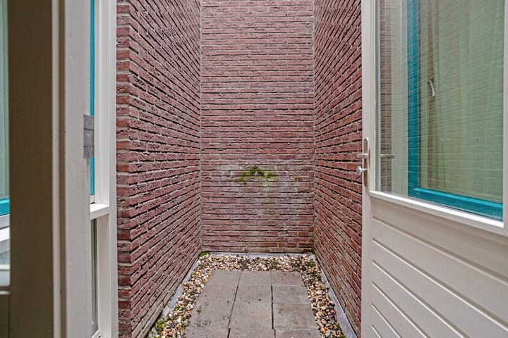 Foto 21 van Grotestraat 105-B