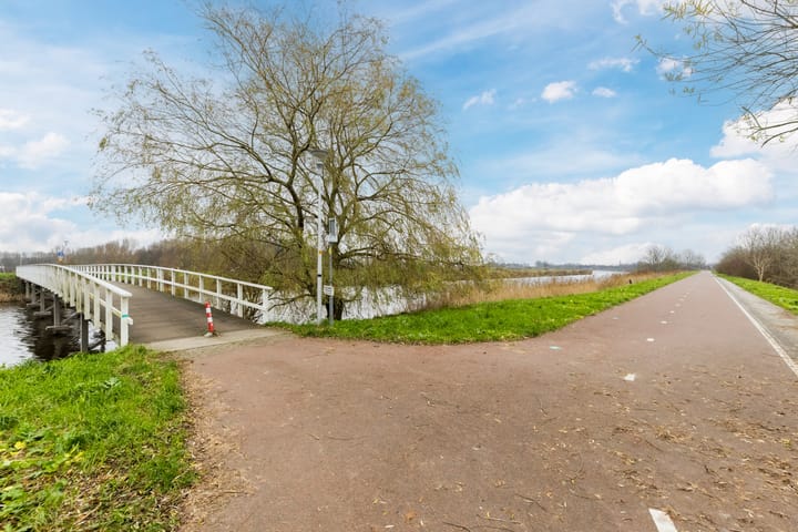 Foto 49 van Wethouder Rijkeboerweg 49