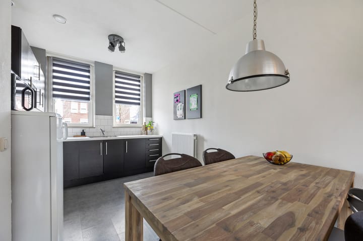 Foto 12 van Maststraat 10