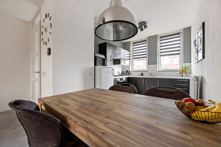 Foto 13 van Maststraat 10